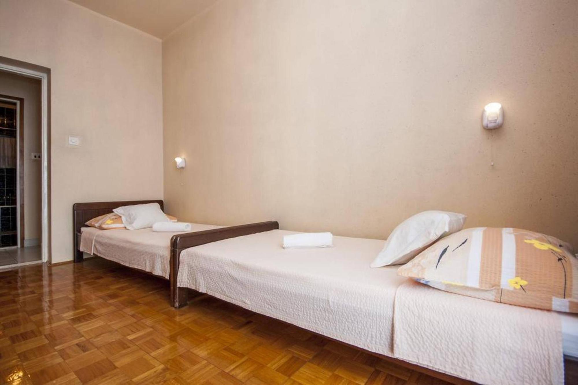 Apartments Zdenka Brodarica  Dış mekan fotoğraf